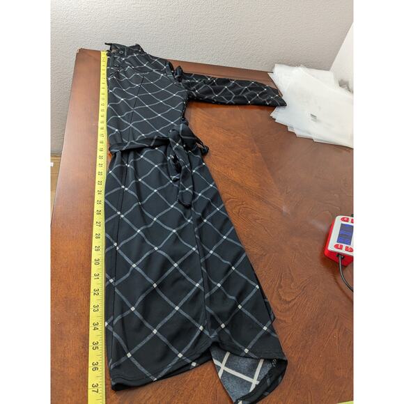 The Limited Belted Window Pane Dress XS Black White Knee Length Belt Check Lined - Picture 9 of 11